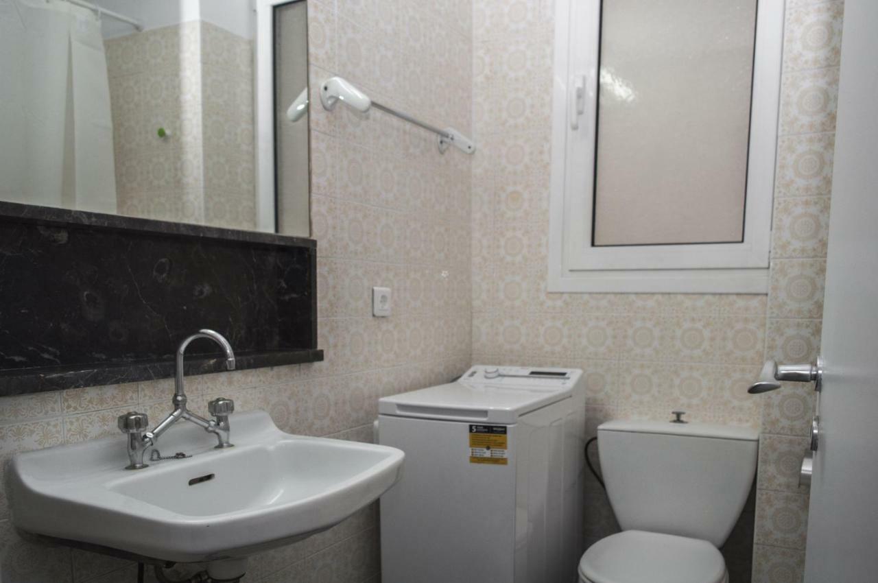 Apartamento Modern Flat, Vibrant And Excellent Spot!! Atenas Exterior foto